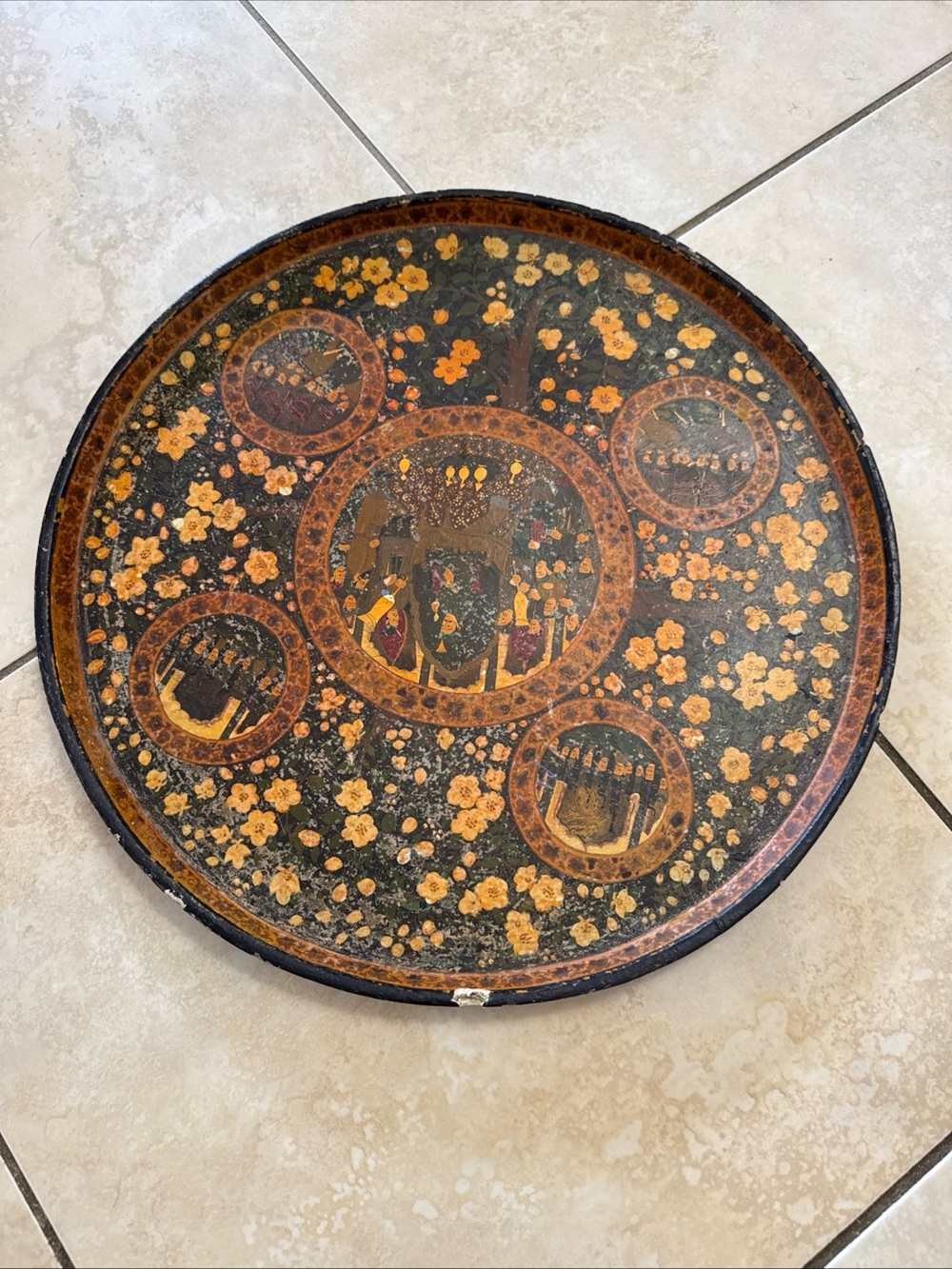Antique Kashmiri/Indo-Persian Lacquered Papier-Mâche Charger Plate / Tray 41 cm